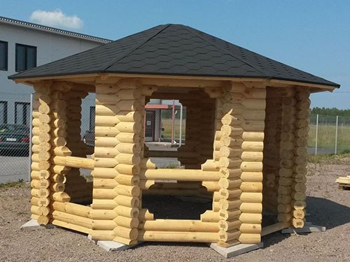 Шестигранная беседка из бревна — деревянная беседка, 3,0 × 3,0 м, 9 м²